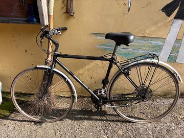 City Bike Uomo 28 – Nera – Con Cambi – Sella Nuova