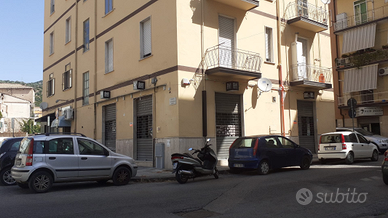 Locale Commerciale ex Bar Piazza XXV Aprile