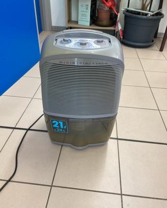 Deumidificatore de longhi dec21