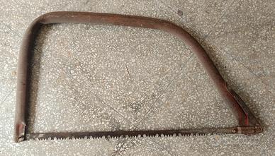 Antica sega ad arco per legno