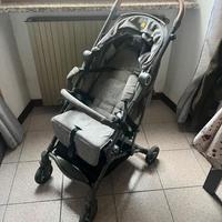 Passeggino richiudibile