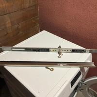 Spranga di sicurezza per porta finestra con chiavi