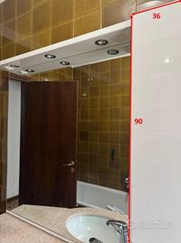 mobile bagno con accessori