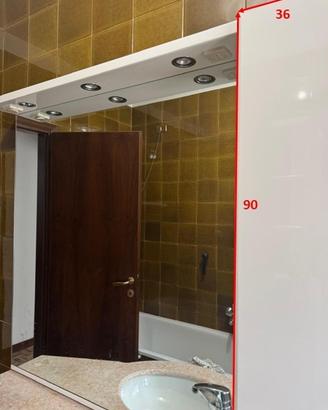 mobile bagno con accessori