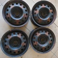 Cerchi in ferro KIA Cee'd r16