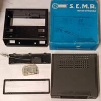 Estraibile per autoradio 