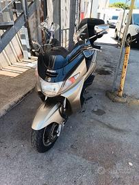 Suzuki Burgman 400 - anno 2000