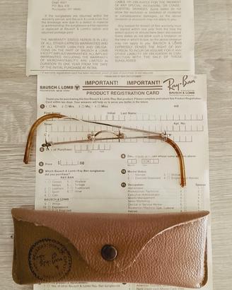 occhiali  antichi e custodia ray ban 
