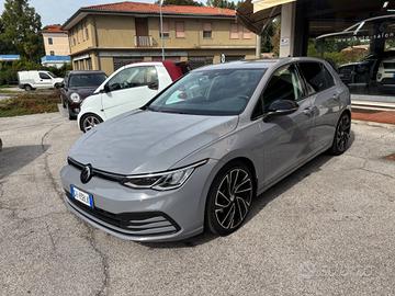 VW Golf 1.0 e DSG scarico akrapovic, neopatentati