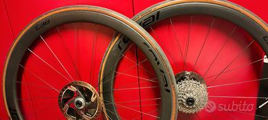 Set Ruote Roval C38 Carbon Disc