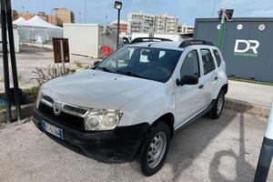 DACIA DUSTER 1.6 BENZINA