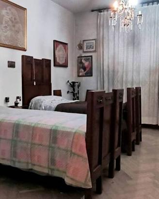 Appartamento di 125 m² con 4 locali e box auto a F