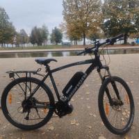 Mountain bike bianchi elettrica 250 watt legale. 