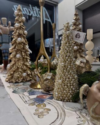Stock di merce natalizia