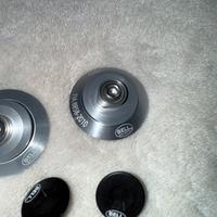 Attacchi hans Bell viti visiera Bell