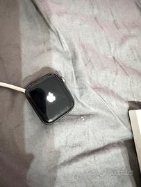 Apple watch SE perfettamente funzionante