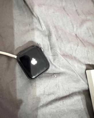 Apple watch SE perfettamente funzionante