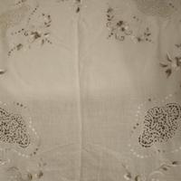 Tovaglia antica da 12, con inserti in pizzo