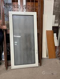 infisso con anta e ribalta 