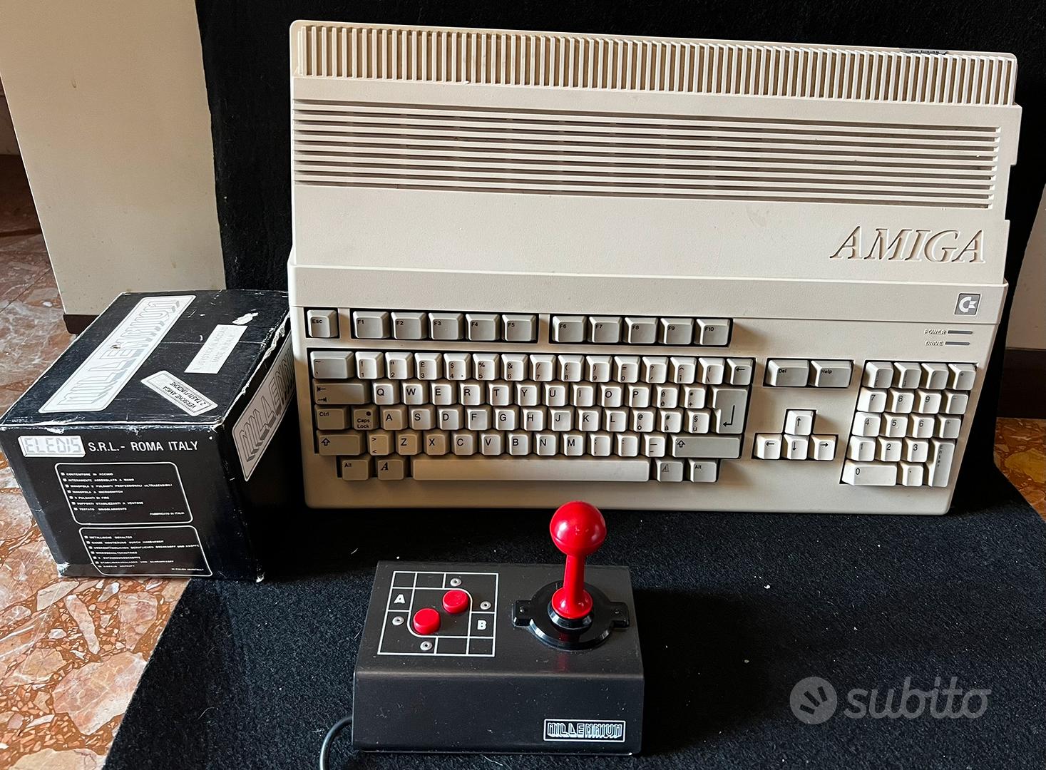 Commodore Amiga 500 Millenium Joystick Vintage - Informatica In vendita a  Torino