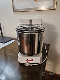 IMPASTATRICE A SPIRALE 