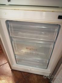 frigorifero Bosch a colonna. 