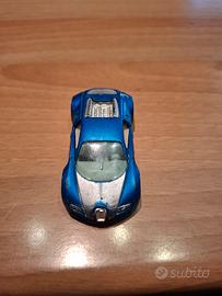 modellino bugatti veyron azzurra
