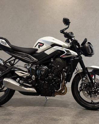 Triumph street triple 765 r