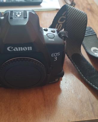 Canon EOS 3 reflex 35 mm analogica Professionale 