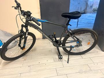 Mountain Bike Rockrider ST 100 come nuova