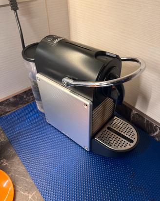 Nespresso  De Longhi Pixar