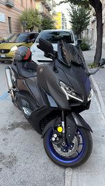 T Max 560