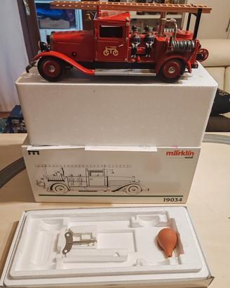 camionetta vigili del fuoco Märklin 19034