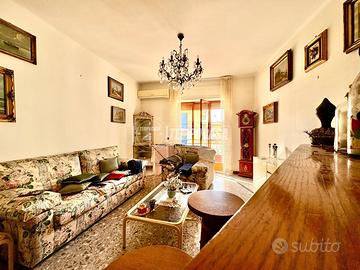 Ampia quadratura Via Domenico Fontana (Lato Basso)