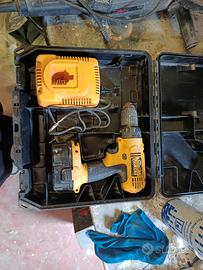 avvitatore Dewalt  14.4 volt 