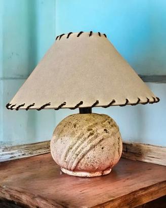 Elegante e suggestiva lampada vintage