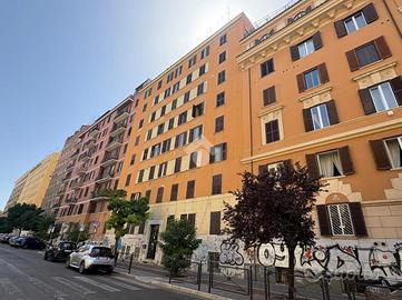 2 LOCALI A ROMA