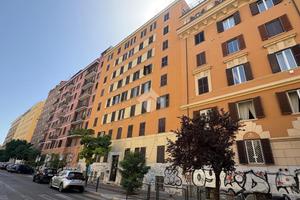 2 LOCALI A ROMA