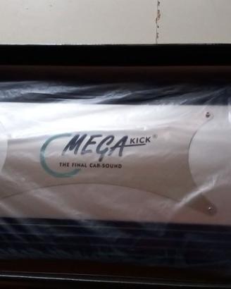 Amplificatore automobile 4 x 320W max