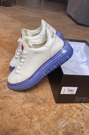 scarpe da donna moschino