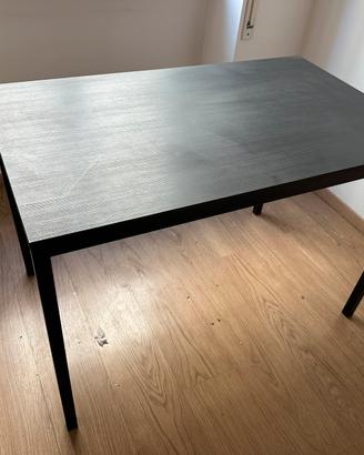 Scrivania ikea Tarendo