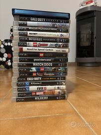 PS3+giochi+joystick+base di ricarica joystick