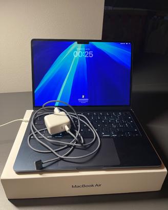 MacBook Air M2 13” 512GB – Batteria 94% – Perfetto