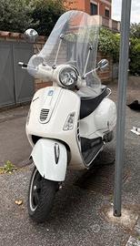 Piaggio vespa gts 300