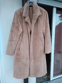 Pellicciotto sintetico marrone chiaro