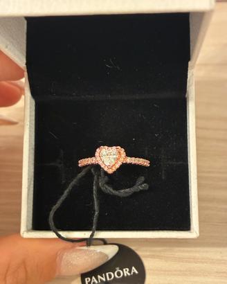 Anello Pandora cuore trasparente taglia 54 nuovo
