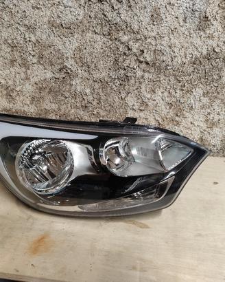 Faro Anteriore Destro KIA RIO (dal 2017)
