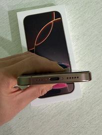 ❌VENDUTO❌Iphone 16 pro Titanio sabbia 256 gb