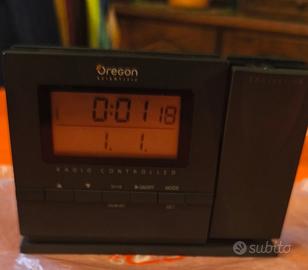 OREGON SCIENTIFIC Stazione Meteo Orologio Sveglia 