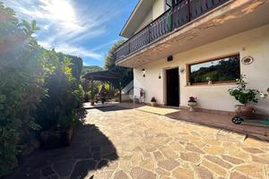 4 LOCALI A MONTEROTONDO